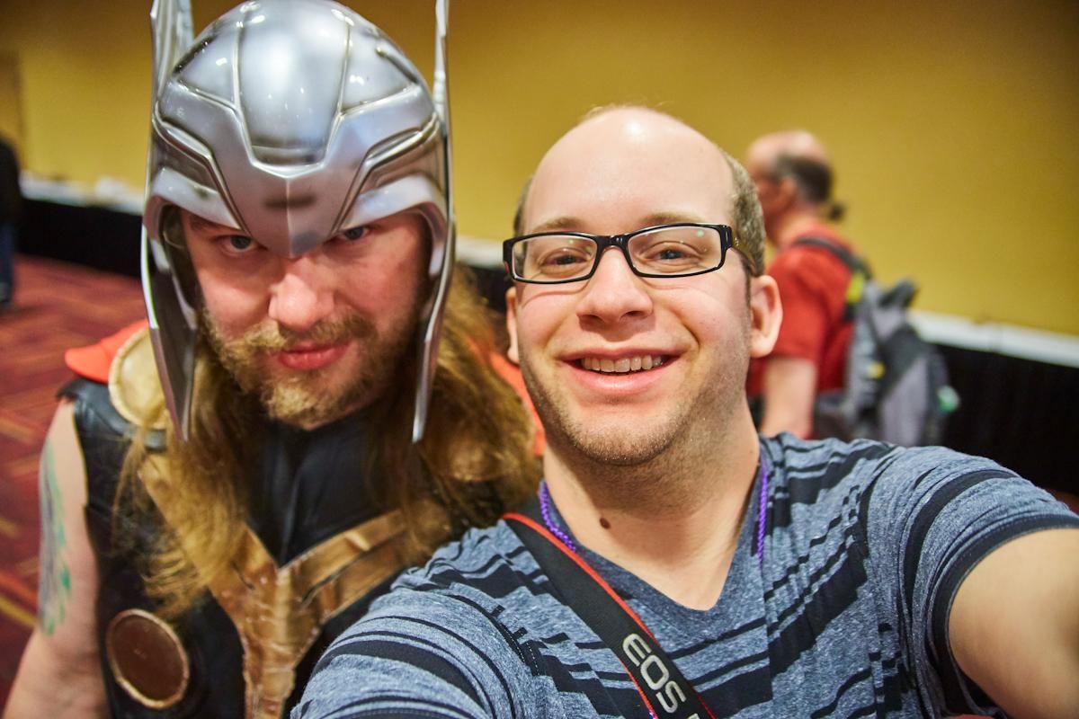 2017-indiana-comic-con-selfies-with-costumes-series (33)